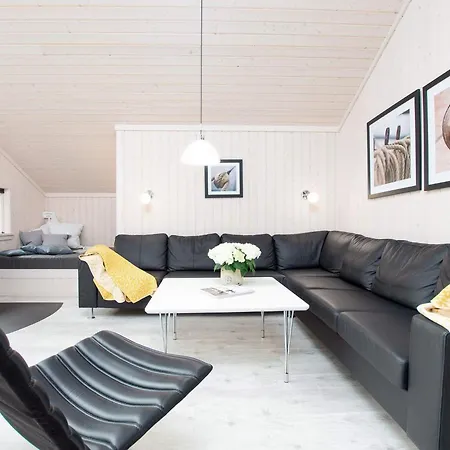 Nordic Retreat Near Shore Tatil Evi *